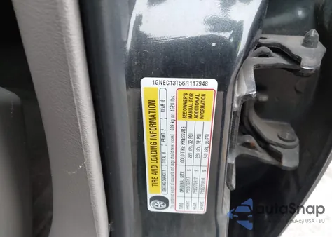 2006 Chevrolet Tahoe Lt from USA, damaged, VIN 1GNEC13T56R117948